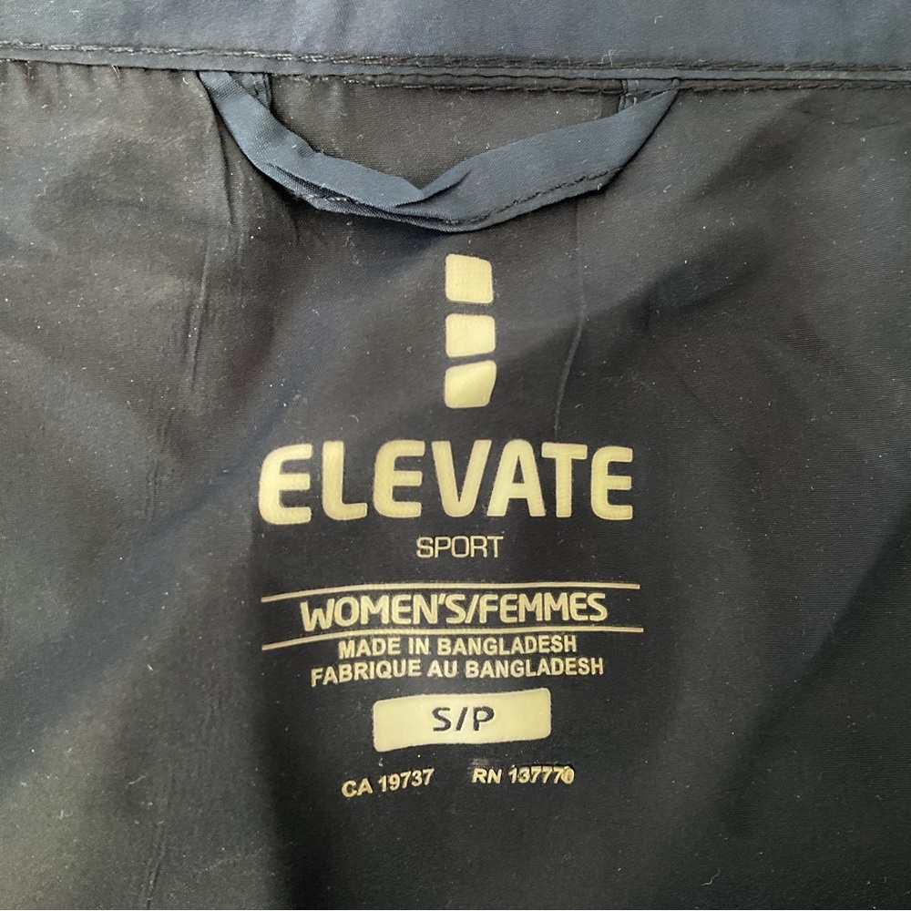 Elevate Navy Running Jacket - Picture 6 of 6